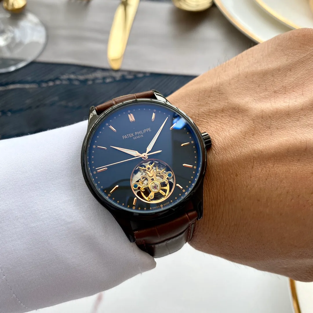 【Foreign trade import】💰1540! The latest high-definition real shot of Patek Philippe (a noble and wise work)! 🎈🎈 Type: Exquisite men's watch (more excellent) Best design Strap: Genuine cowhide & 316 stainless steel strap (more comfortable) Movement: Top mechanical movement (stable) Material: Mineral super strong mirror (wear-resistant) Real men 🔥Gentleman style and good news for men✨ Smart style Strong three-dimensional sense Special design Return with great reputation Size: 43mm diameter, 13mm high-definition real shot! quality assurance!